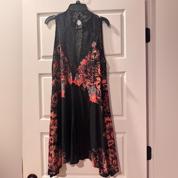 Free People Marsha Black and Pink Floral slip  Dress Medium - Picture 13 of 13